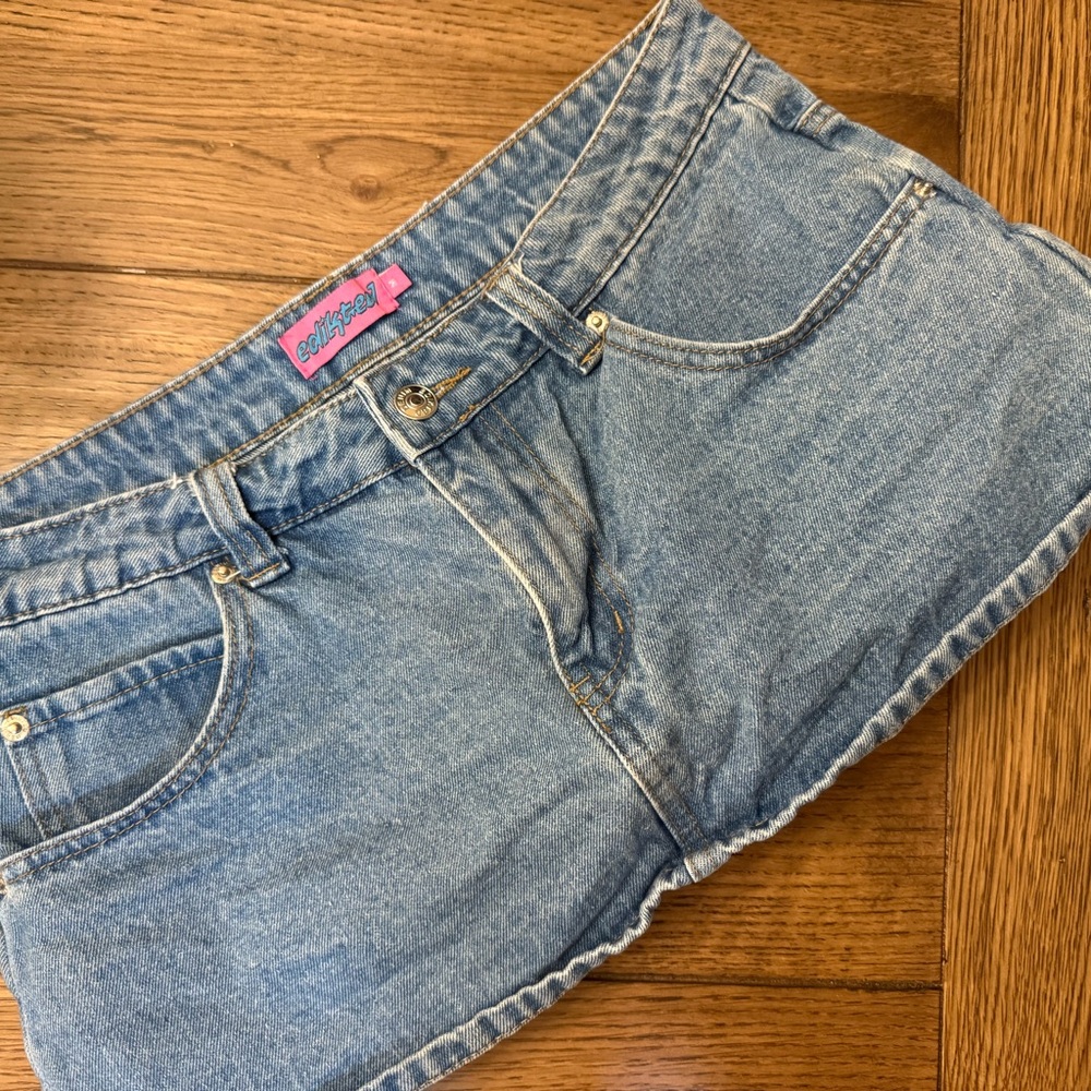 Edikted Denim Mini skort